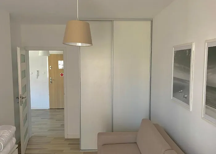 アパート Vela Mar コウォブジェク